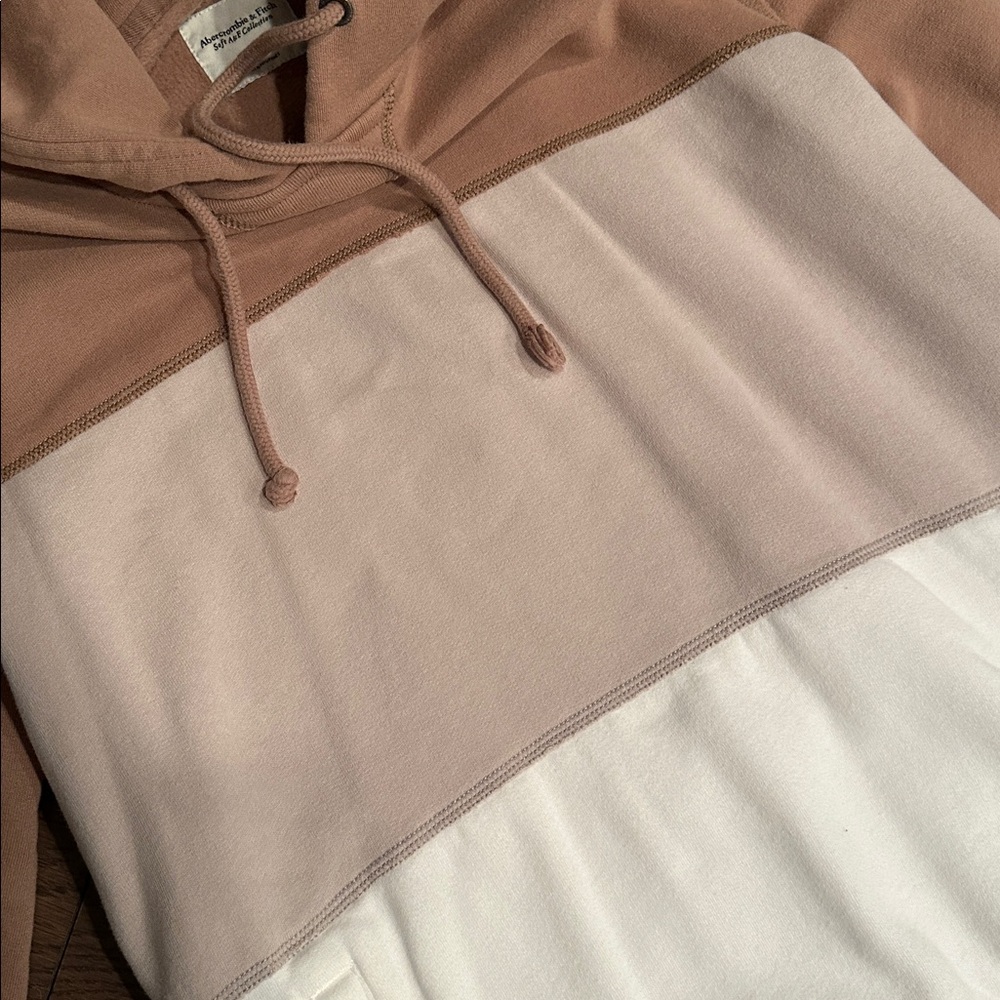 A&F Color Block Hoodie - Picture 3 of 5